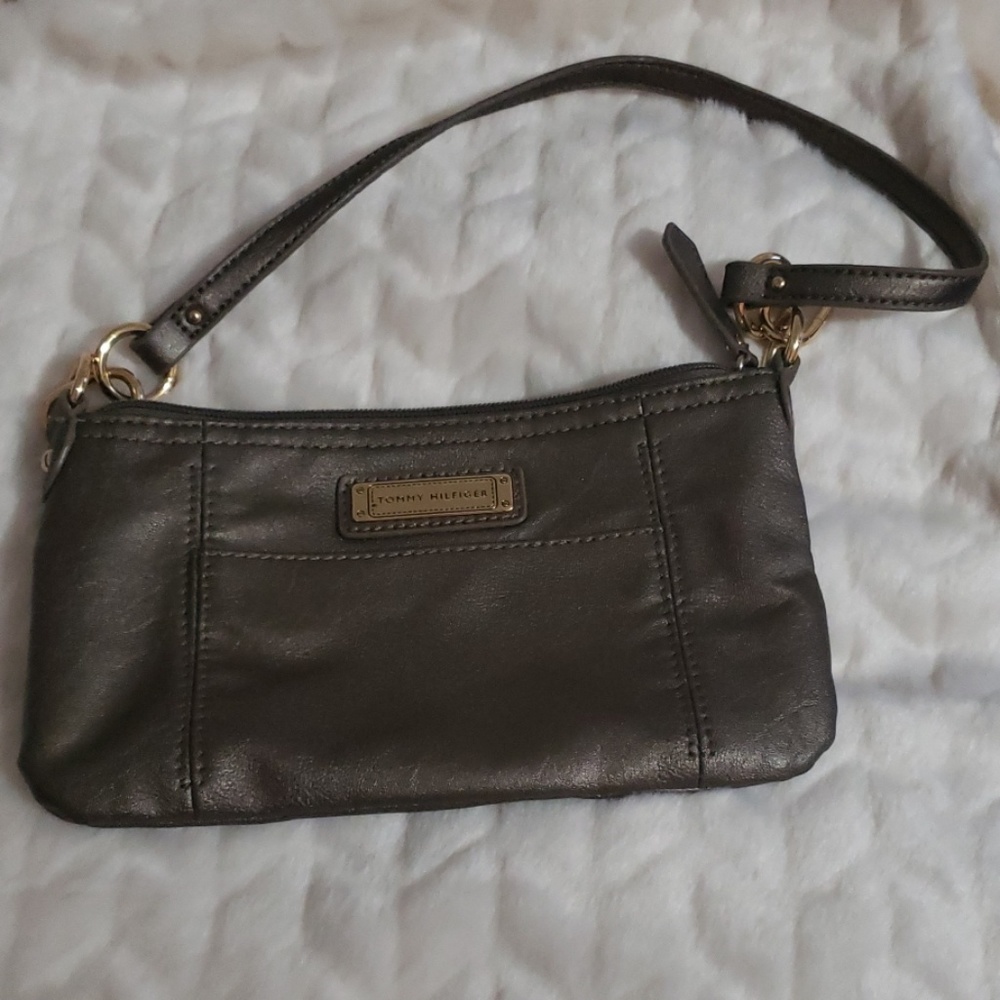 Tommy Hilfiger bag